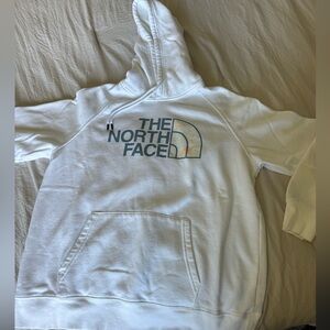 Women’s Northface hooded sweatshirt